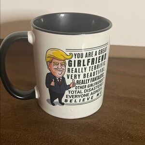 😄Donald Trump gag girlfriend mug